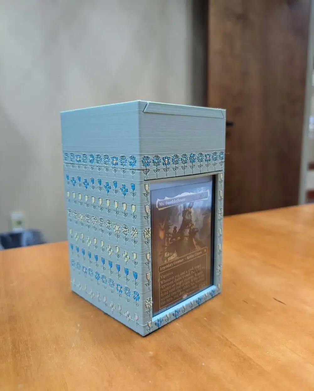 Ms. Bumbleflower Custom 3D‎ Printed Bloomburrow Magnetic Commander Deck Box with